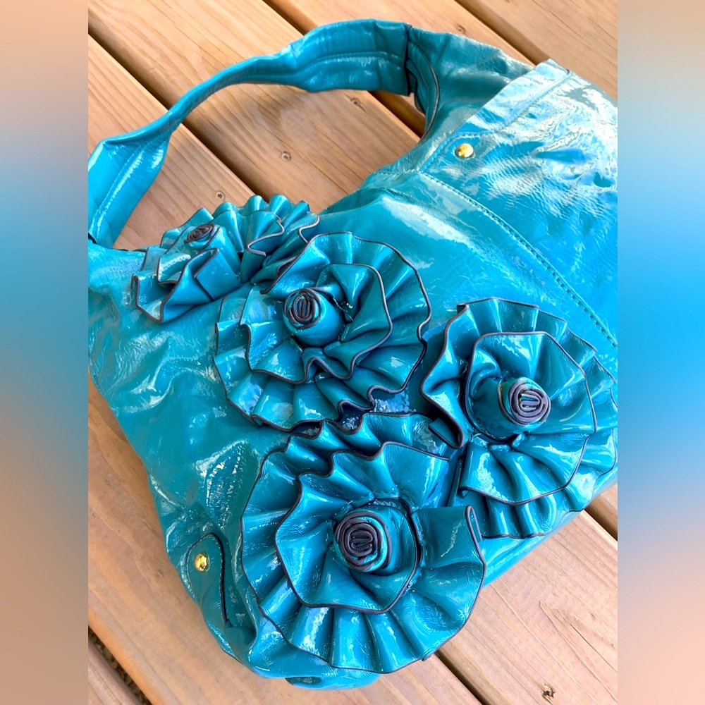 Nice hobo bag 🌸🌸 - Picture 2 of 14